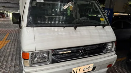 MITSUBISHI L300 FB EXCEED W/ DUAL AC
