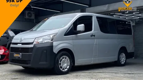  2020 Toyota HiAce Commuter