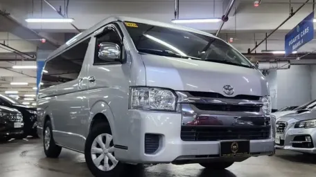 2016 Toyota Hiace GL Grandia 3.0L DSL MT | With Warranty by Ugarte Cars Manila