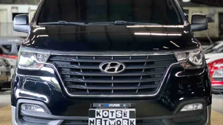 2019 Hyundai Grand Starex 2.5L GLS A/t Swivel Chair 55k Mileage ₱1.198