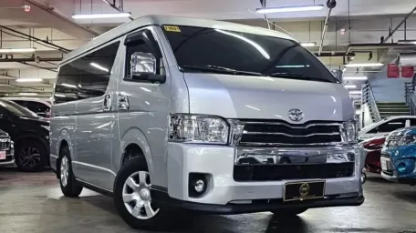 2017 Toyota Hiace GL Grandia 3.0L DSL AT | With Warranty by Ugarte Cars Manila