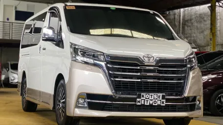 2020 Toyota Hi-ace Super Grandia ELITE 2.8L, 28k MILEAGE, Top of the Line ₱2.750