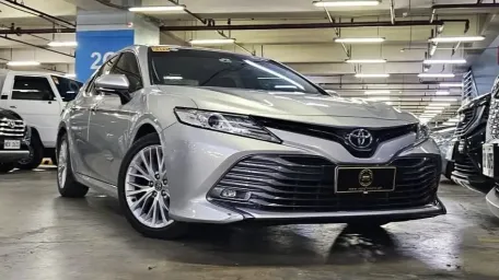 2019 Toyota Camry 2.5L V Gas AT | With Warranty by Ugarte Cars Manila
