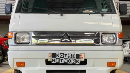 2025 Mitsubishi L300 FB 2.2L Diesel M/t Euro4 4k MILEAGE Dual Aircon ₱755