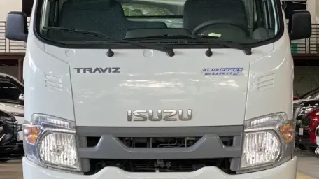 2025 Isuzu Traviz 2.5L M/t, 19k Mileage, Dual Aircon ₱998