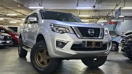 2020 Nissan Terra VE 2.5L DSL AT | With Warranty by Ugarte Cars Manila