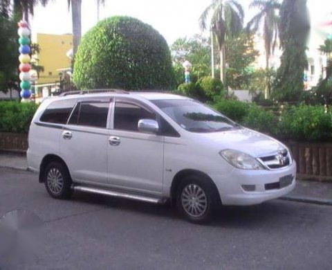 Toyota Innova J 2006 Model 121059