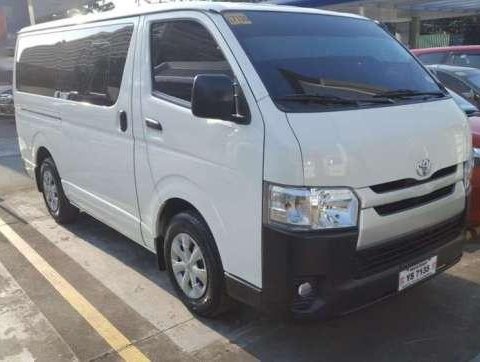 2016 toyota hiace commuter for sale