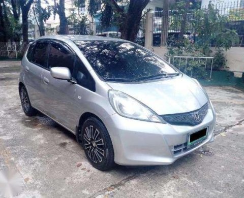 No Issues 12 Honda Jazz I Vtec 1 3 Mt For Sale