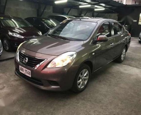 coklat nissan almera