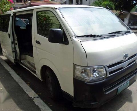 toyota hiace 2013 for sale