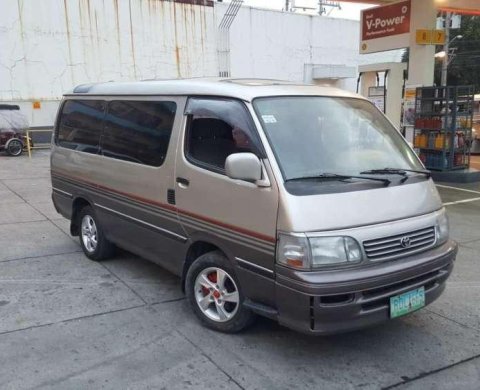 2005 toyota van for sale
