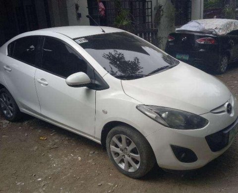 10 Mazda 2 1 5li Manual White Sedan For Sale