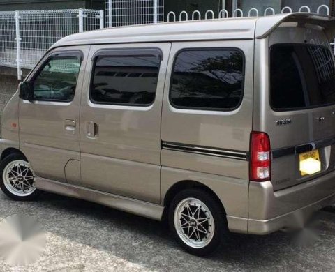 suzuki minivan 4x4