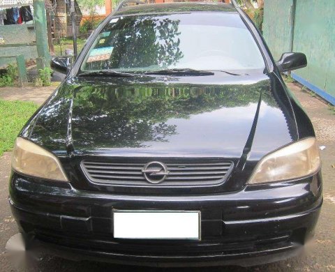 Opel astra sedan 2000