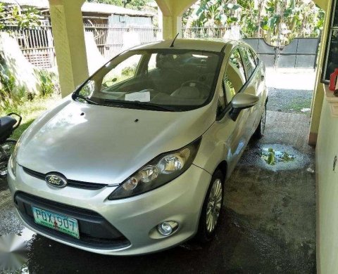 Ford Fiesta 1 4 Trend Sedan 12 Silver For Sale
