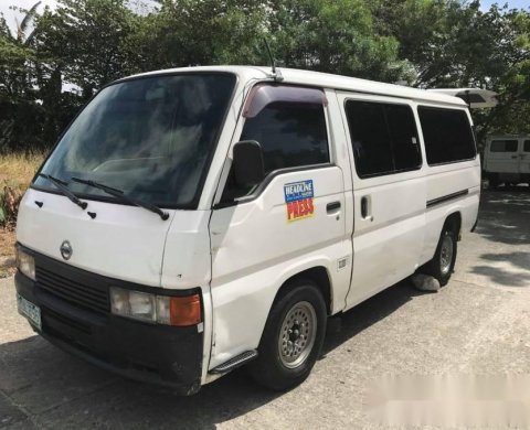 nissan urvan caravan