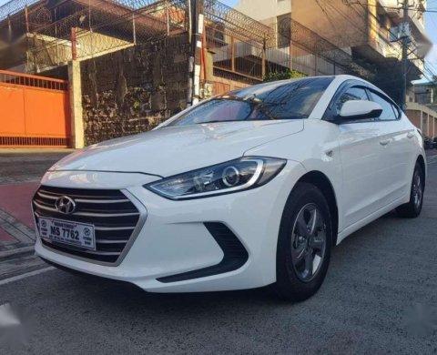 2017 Hyundai Elantra Manual - Perfect Hyundai