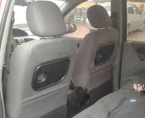 Weight of a 2005 manual transmission toyota matrix