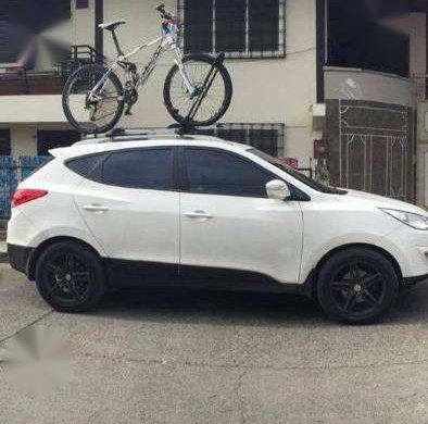 hyundai tucson bike rack