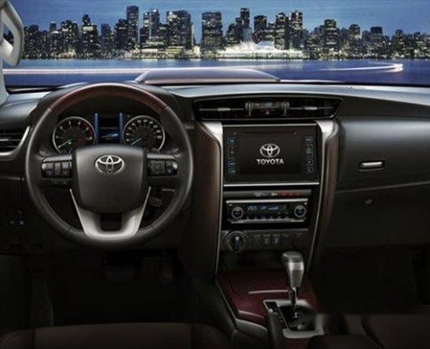 Toyota Fortuner V 2019 For Sale 633245
