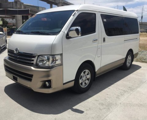 hiace 2014 price