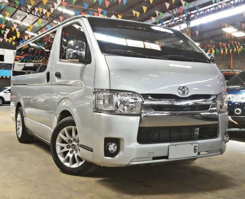 toyota hiace commuter 2015 for sale
