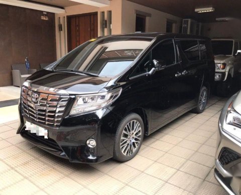 Black Toyota Alphard 17 At 1700 Km For Sale