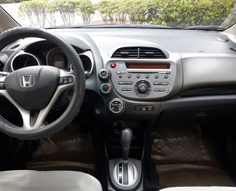 White 2012 Honda Jazz at 53500 km for sale 715930