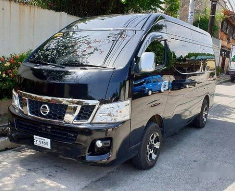 nissan van black