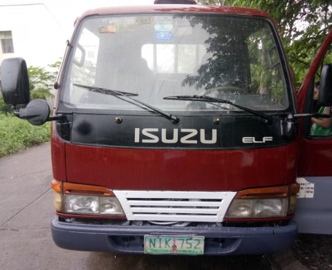 Selling Red Isuzu Elf 2009 Truck In Cavite 724942