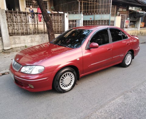 nissan exalta grandeur 2001