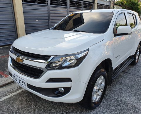 chevy trailblazer 2019 white