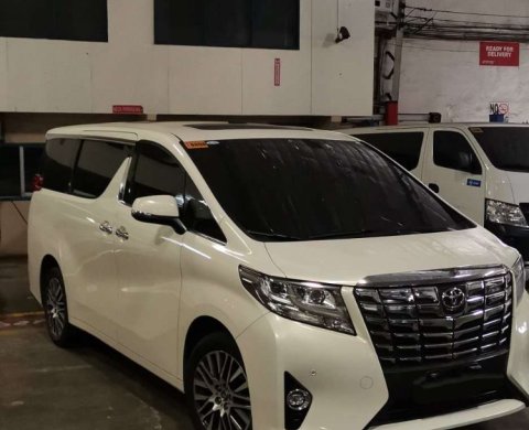Pre Owned Pearlwhite 17 Toyota Alphard For Sale 7933