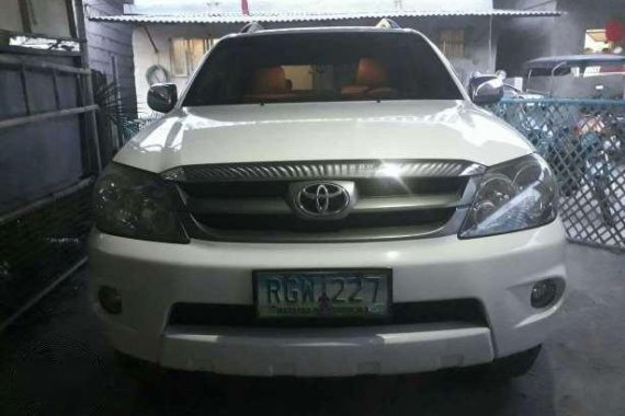 Toyota Fortuner 08 Gas Matic