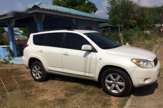 REPRICED. 2006 toyota Rav4 4x4