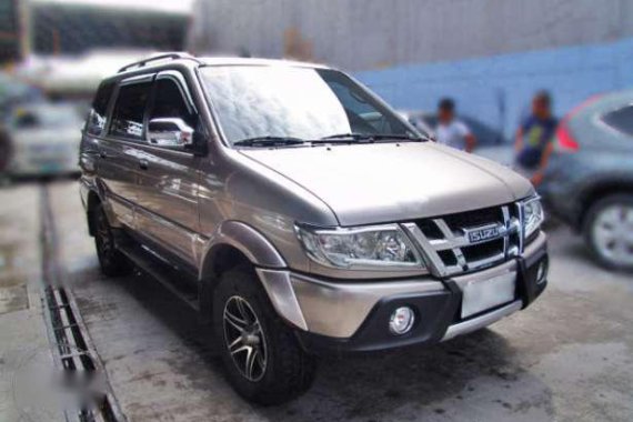 2015 Isuzu Sportivo 2.5 At