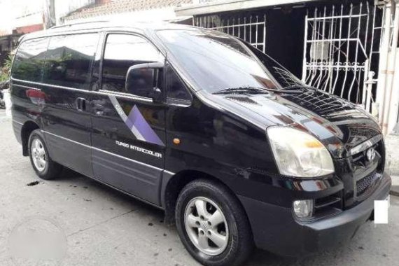 2004 Hyundai Starex GRX Automatic Black Local