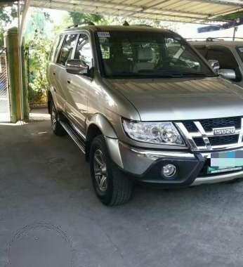 Isuzu Crosswind Sportivo 2012