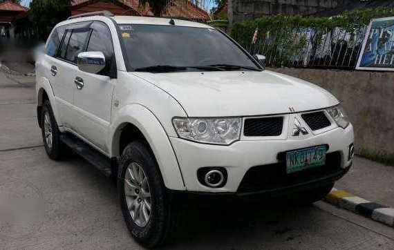 Mitsubishi Montero sport limited edition