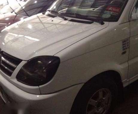 Mitsubishi Adventure 2010 UV express