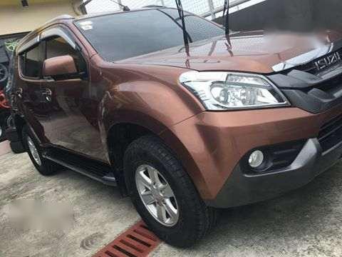 Reprice 2015 Isuzu MUX Manual Magwheels