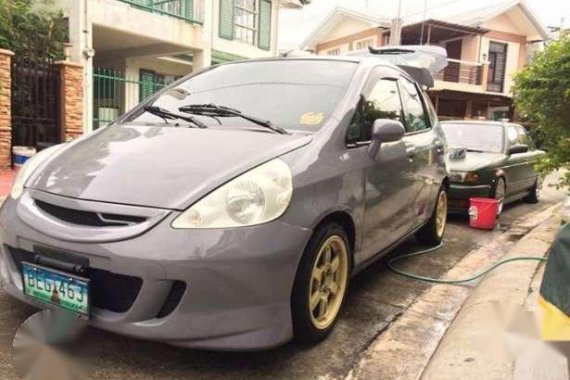 Honda Fit or Jazz 2000 model Pogi Na