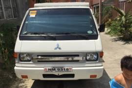 2016 L300 fb exceed dual aircon