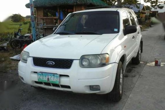 2005 ford escape automatic gas