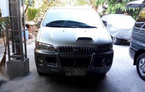 2001 Hyundai Starex SVX