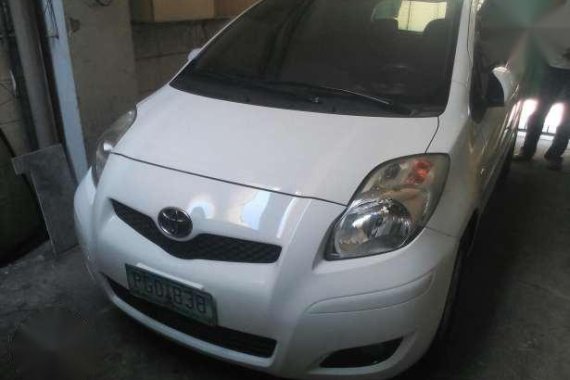 2010 toyota yaris automatic registered