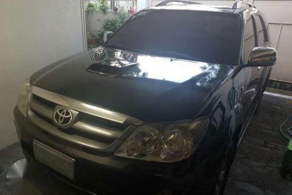 Toyota fortuner 4x4 diesel V