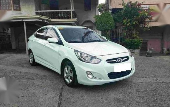 Hyundai Accent GLS 2015 Sedan 