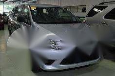 Toyota Innova 2.8 J Diesel eon accent mirage rio sportage picanto